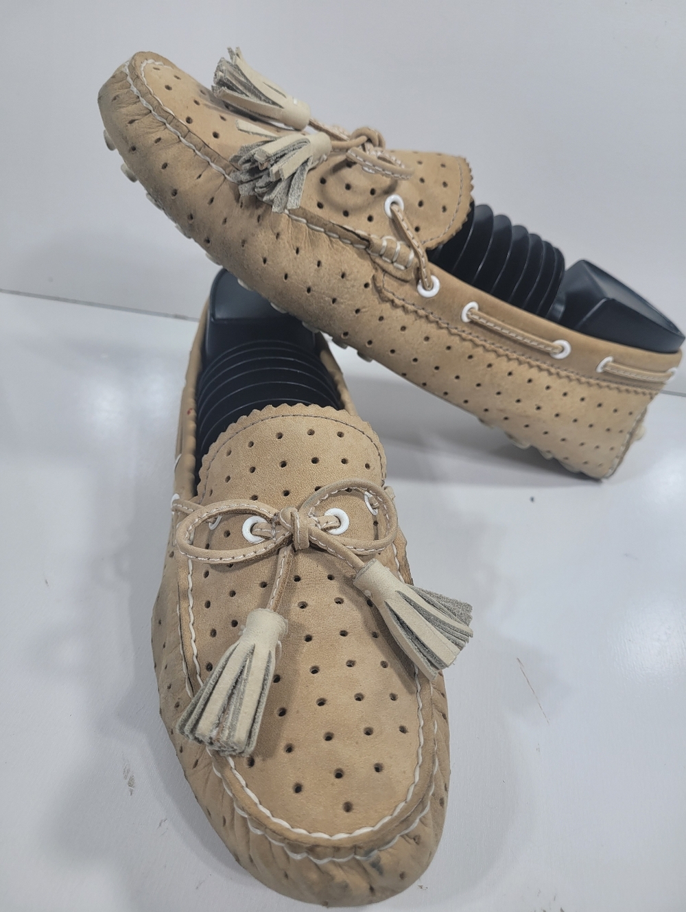 COACH Nadia Perforated Suede Driving Moccasins Tassel Loafers Tan Size 8 Flats